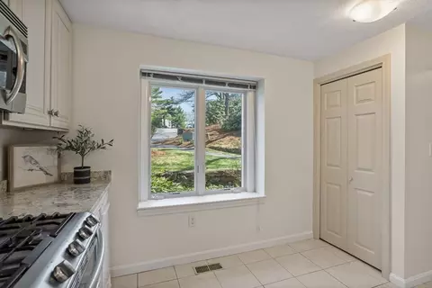 1 Oak Ridge Dr #3, Maynard, MA 01754 photo 7