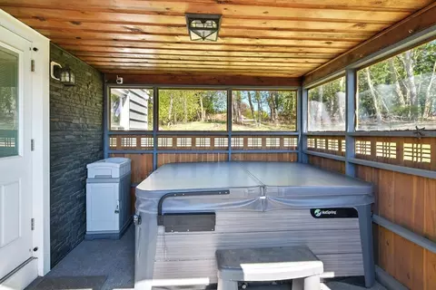 Exterior - 123 Watson St, Chicopee, MA 01020 photo 5 of 10