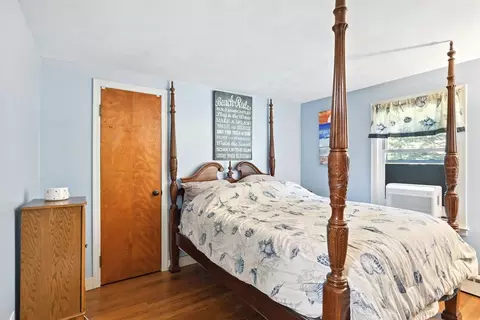 Bedroom - 123 Watson St, Chicopee, MA 01020 photo 5 of 10