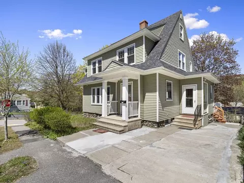 42 Circuit Ave E, Worcester, MA 01603 photo 2