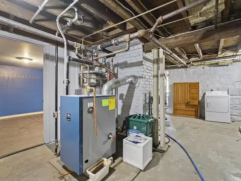 42 Circuit Ave E, Worcester, MA 01603 photo 33