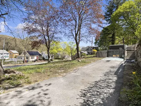 42 Circuit Ave E, Worcester, MA 01603 photo 38