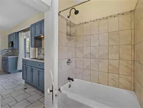 42 Circuit Ave E, Worcester, MA 01603 photo 16
