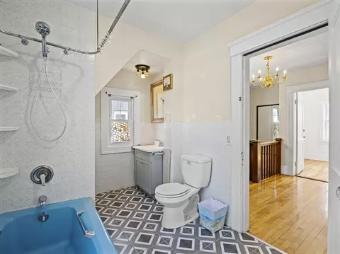 42 Circuit Ave E, Worcester, MA 01603 photo 21