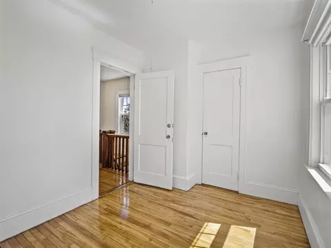 42 Circuit Ave E, Worcester, MA 01603 photo 18