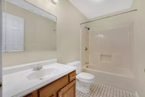 200 Lambert Ter #41, Chicopee, MA 01020 photo 24
