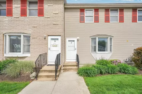 200 Lambert Ter #41, Chicopee, MA 01020 photo 2