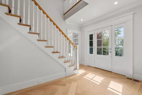 22 Temple Rd, Wellesley, MA 02482 photo 3