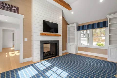 22 Temple Rd, Wellesley, MA 02482 photo 5