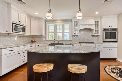 31 West St, Easthampton, MA 01027 photo 10