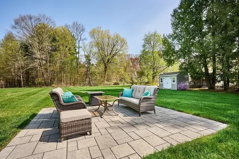 31 West St, Easthampton, MA 01027 photo 31
