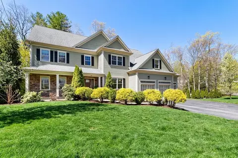 16 Linmoor Ter, Lexington, MA 02420