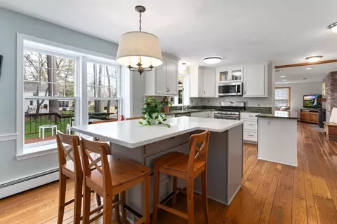57 Avalon Rd, Reading, MA 01867 photo 8