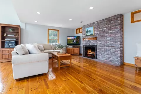 57 Avalon Rd, Reading, MA 01867 photo 14