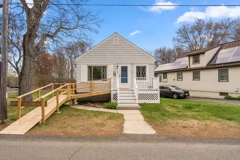 82 Trenton Rd, Dedham, MA 02026