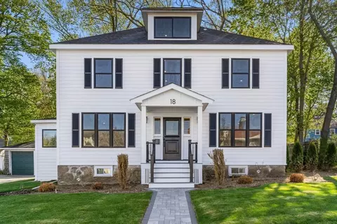 18 Richwood St, Boston, MA 02132