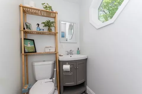 Bath - 496 Beech St, Roslindale, MA 02131 photo 1 of 3
