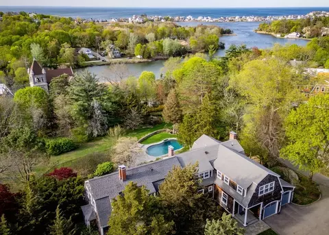 796 Jerusalem Rd, Cohasset, MA 02025