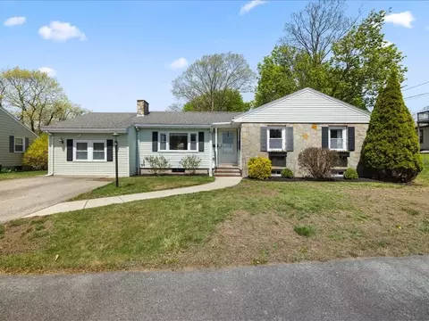 114 Hobart St, Braintree, MA 02184