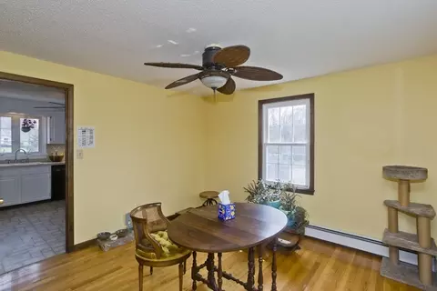 270 Ely Ave, West Springfield, MA 01089 photo 21