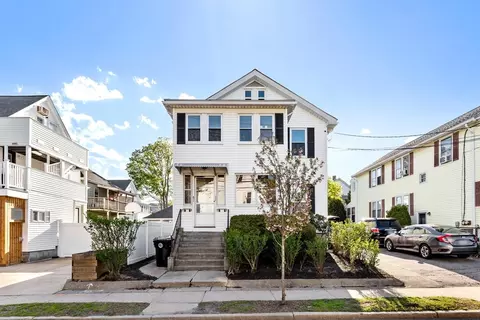 322-324 Arlington St, Watertown, MA 02472