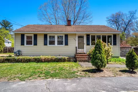 465 South St, Tewksbury, MA 01876