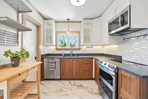 42 Victory Rd, Lynn, MA 01902 photo 16