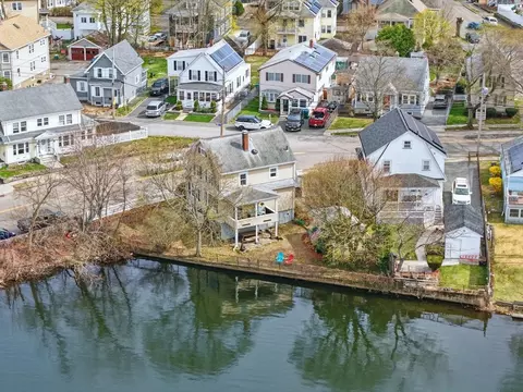 42 Victory Rd, Lynn, MA 01902 photo 2