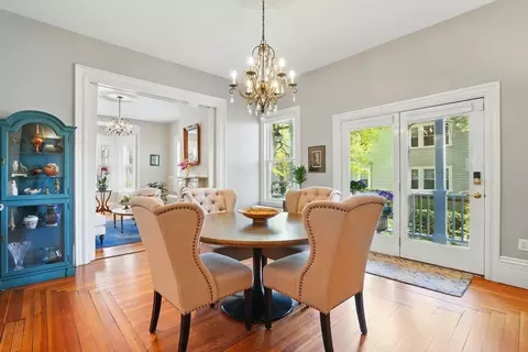 44 Porter St #1, Somerville, MA 02143