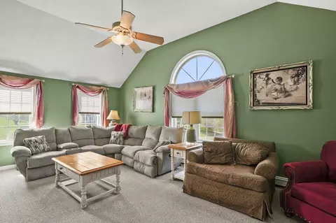 14 Virginia Ave, Sutton, MA 01590 photo 11