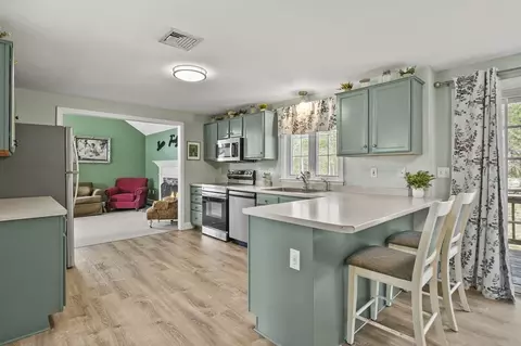 14 Virginia Ave, Sutton, MA 01590 photo 8