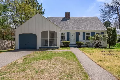 14 Thorpe Rd, Needham, MA 02494