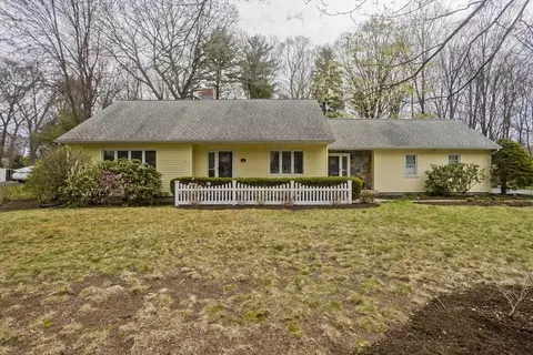 58 Longfellow Rd, Holyoke, MA 01040