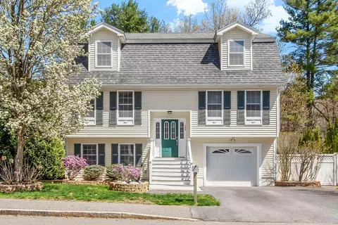 107 Charant Rd, Lowell, MA 01854