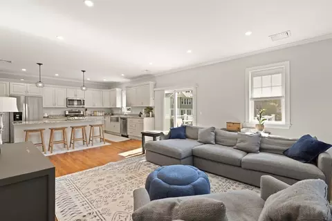 5 Valley St, Canton, MA 02021 photo 10
