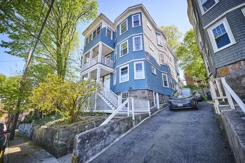 85 Jamaica St #2, Boston, MA 02130