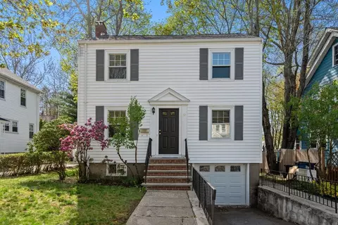 72 Willowdean Ave, West Roxbury, MA 02132
