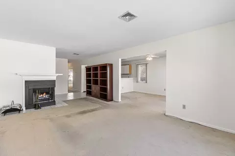 700 Shore Dr #7-703, Fall River, MA 02721 photo 11