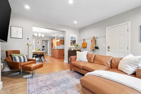 121 F St #1, Boston, MA 02127