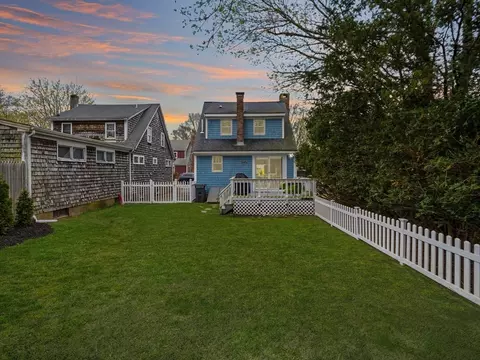 Exterior - 17 Edwards Rd, Barnstable, MA 02601 photo 5 of 17
