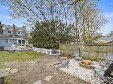 Exterior - 17 Edwards Rd, Barnstable, MA 02601 photo 14 of 17