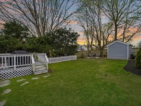 Exterior - 17 Edwards Rd, Barnstable, MA 02601 photo 13 of 17