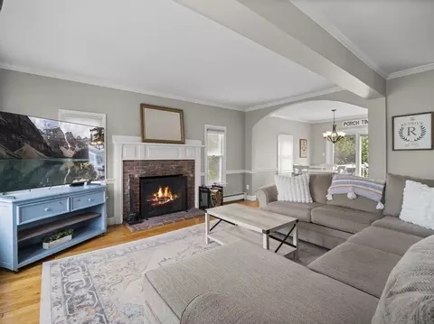 Living - 17 Edwards Rd, Barnstable, MA 02601 photo 1 of 5