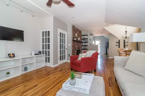 22 Oakland St #2, Natick, MA 01760 photo 5