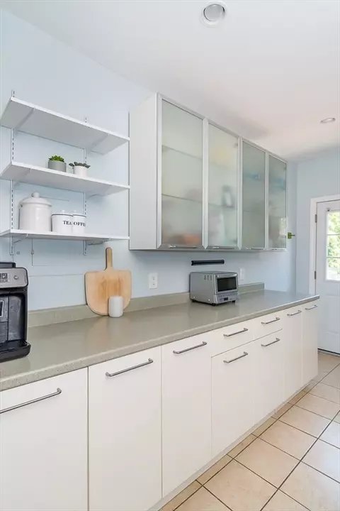 22 Oakland St #2, Natick, MA 01760 photo 11
