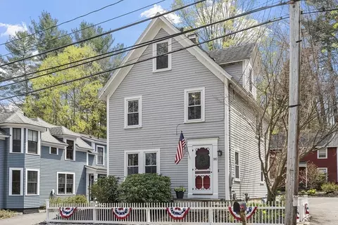 210 Bedford St, Concord, MA 01742