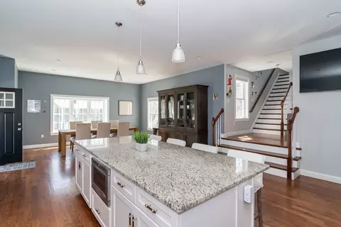 Entry Way - 9 Shore Rd, Natick, MA 01760 photo 1 of 3