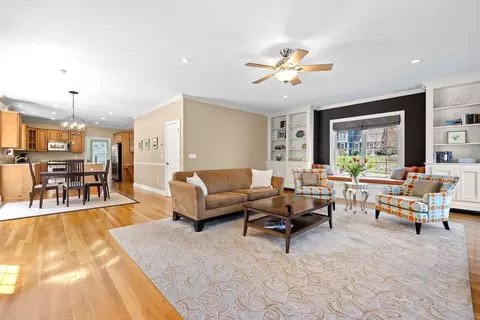 8 Comstock Way, Walpole, MA 02071 photo 9