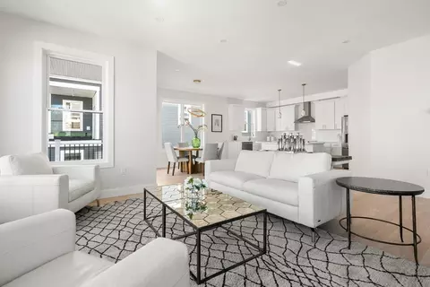 62 Albertina St #A, Quincy, MA 02169