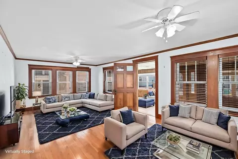Living - 71 J St, Hull, MA 02045 photo 1 of 3